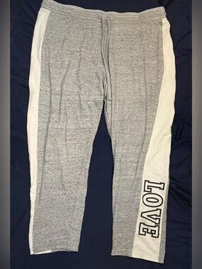 Just Be... Heather Gray Love Side Stripe Lounge Pants Joggers (Size 3X)